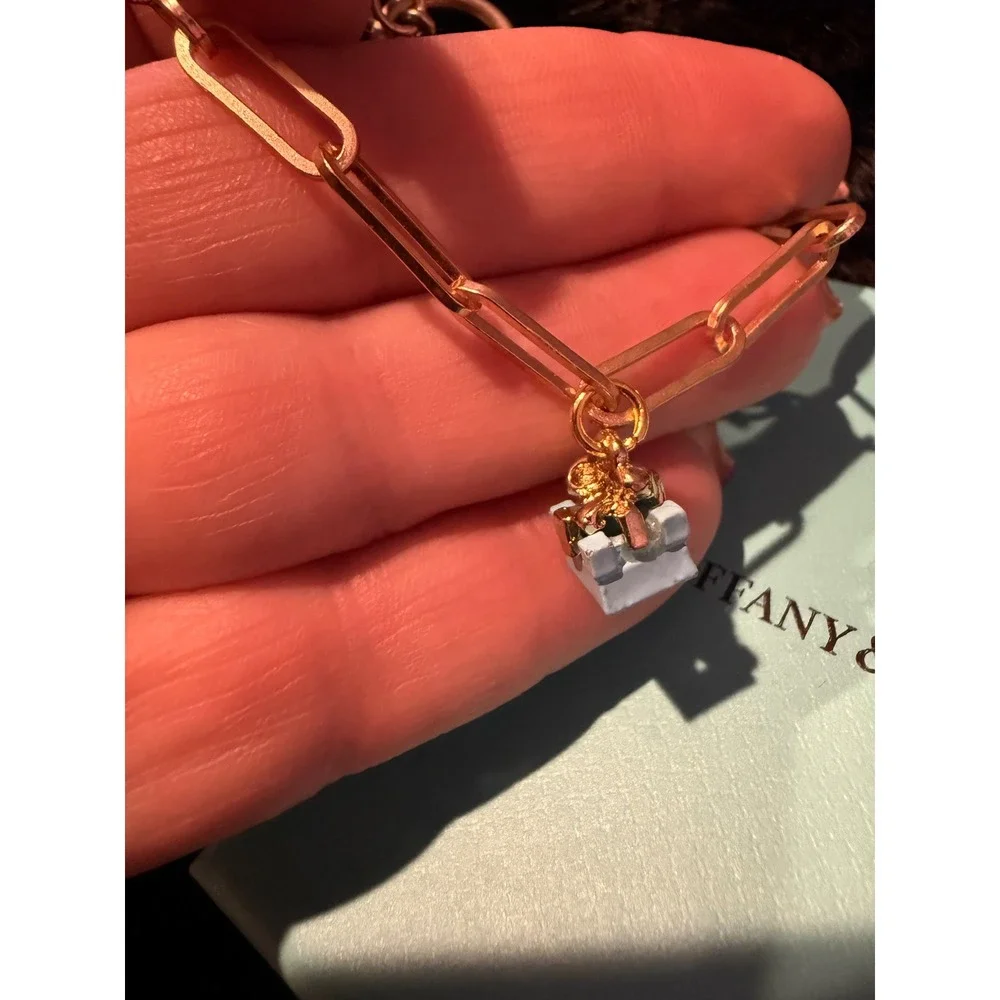 Handmade gold tone blue‎ box Paperclip style bracelet
